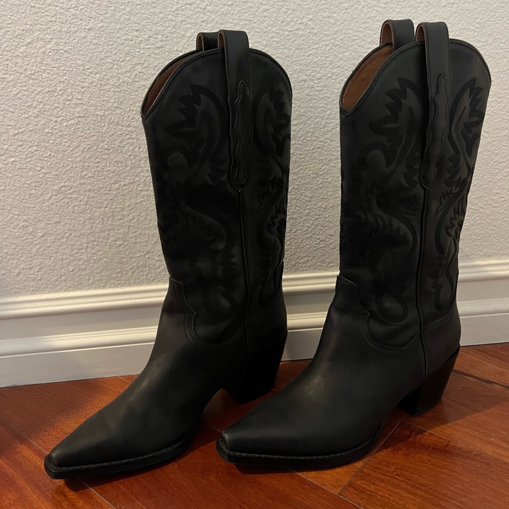 Jeffery Campbell dagget cowboy boot